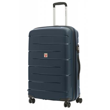 Közepes Bőrönd: A közepes méretű bőröndök ideálisak rövidebb, akár egy hétig tartó utazásokhoz. Az üzleti utazók számára is egy közepes méretű bőrönd jó döntés....